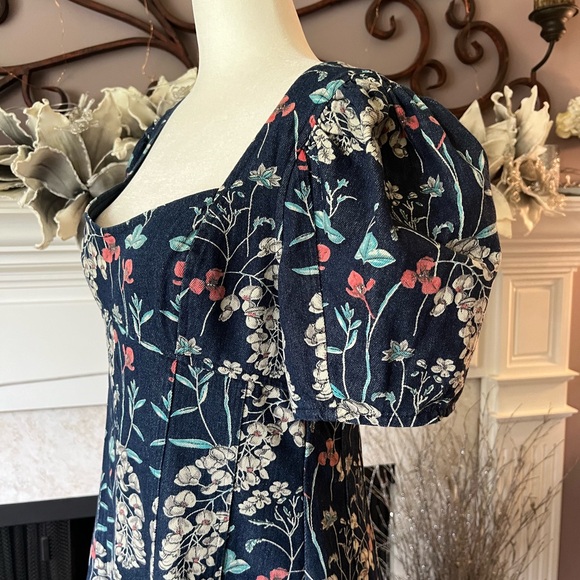 En Saison Opal Mini Dress in Denim Floral in Blue, Size M, NWT - Picture 7 of 13